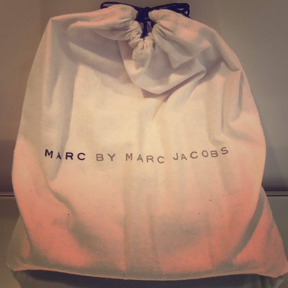 Marc Jacobs The Eastside Tote - Picture 1 of 8